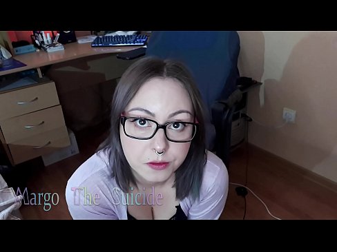 ❤️ Kynþokkafull stelpa með gleraugu sýgur dildó djúpt á myndavélinni ❤️ Klám vk hjá okkur is.japangaysex.ru ❤